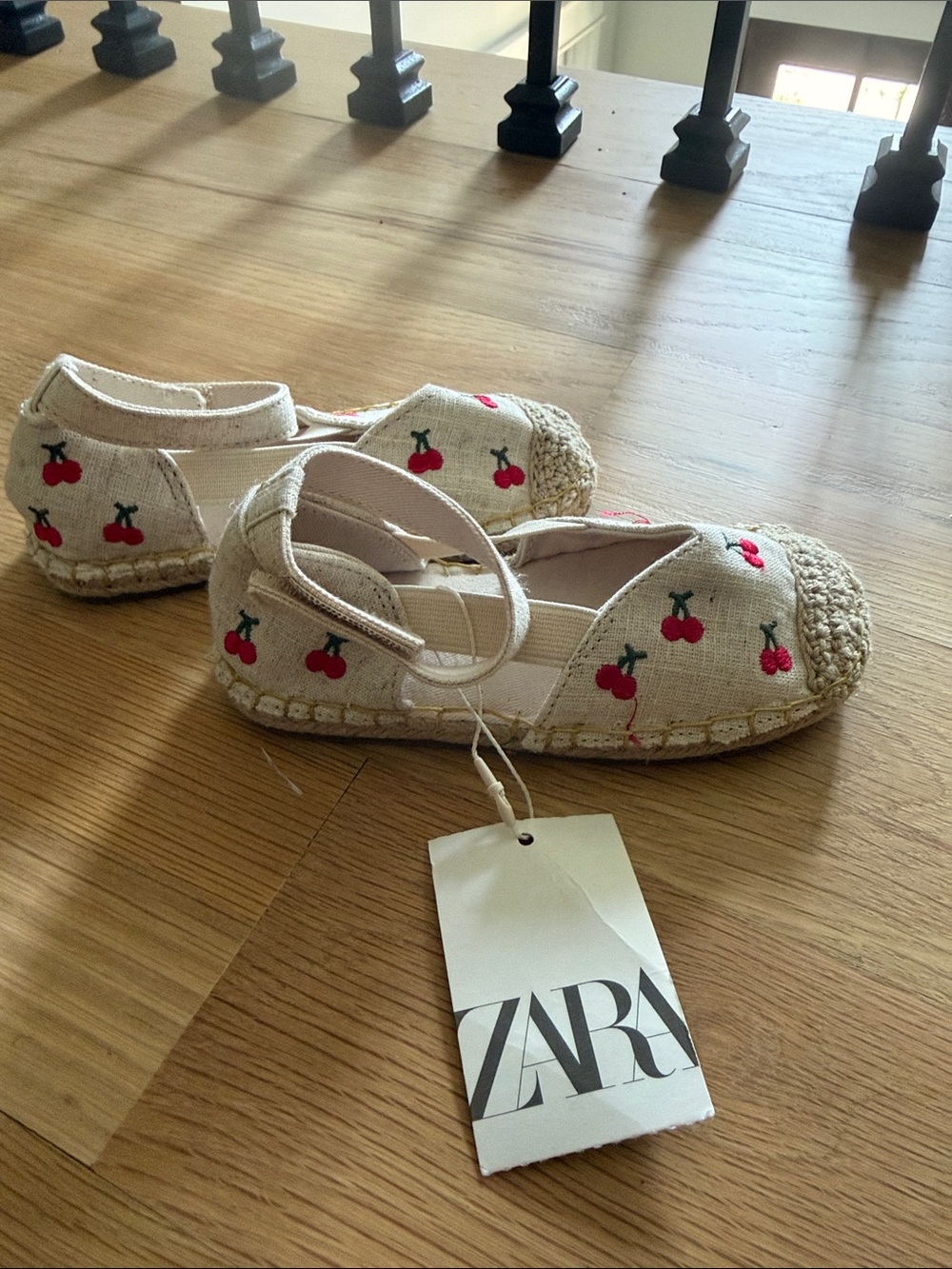 ZARA Girls Cream Cherry-Print Espadrille Sandals 8